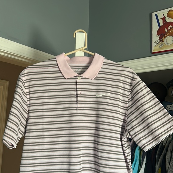 Nike Golf Polo - Picture 1 of 4